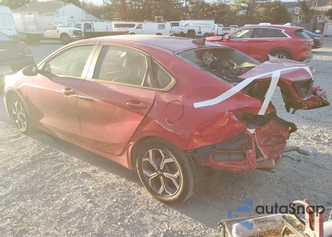 2020 Kia Forte Lxs z USA, uszkodzony, nr VIN 3KPF24AD0LE209411